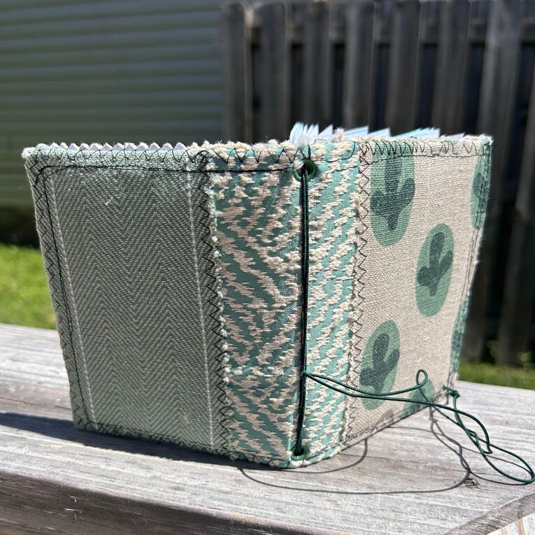 Refillable Journal